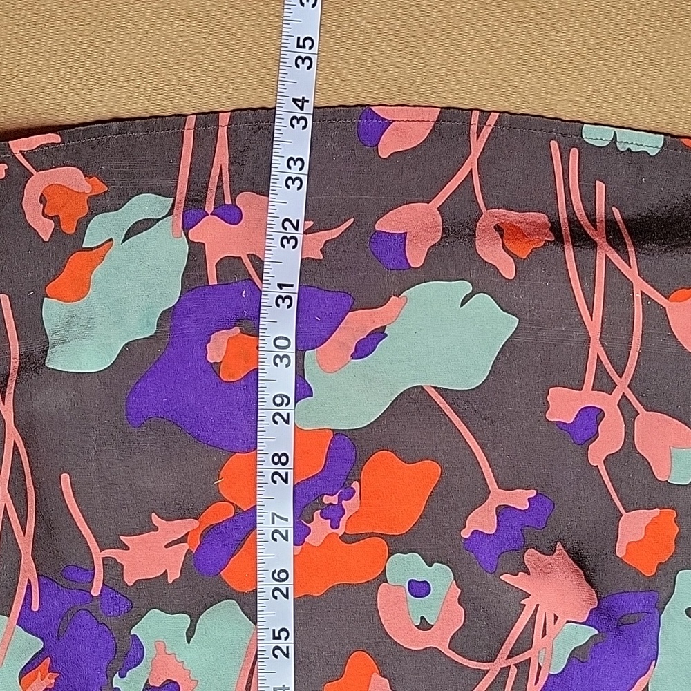 Tucker Brand Dress Size L 100% Silk - Picture 5 of 5